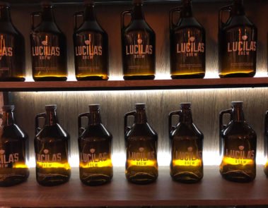 Lucilas Growler